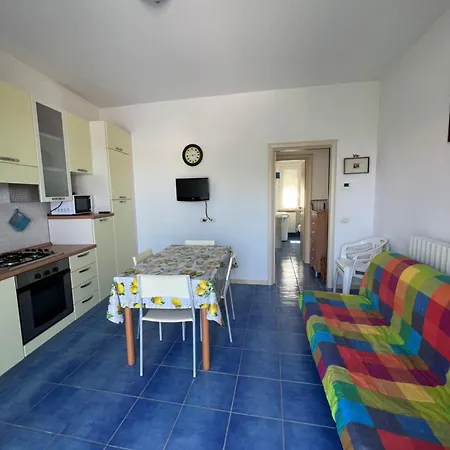 Casa Minu, Relax A Due Passi Dal Mare! 公寓 马洛塔